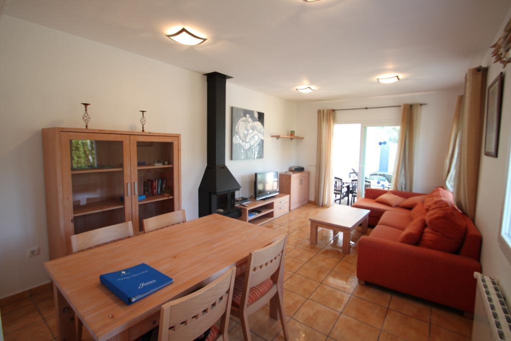 Canuta Mar 14- Two Story Holiday Home Villa In Κάλπε Εξωτερικό φωτογραφία